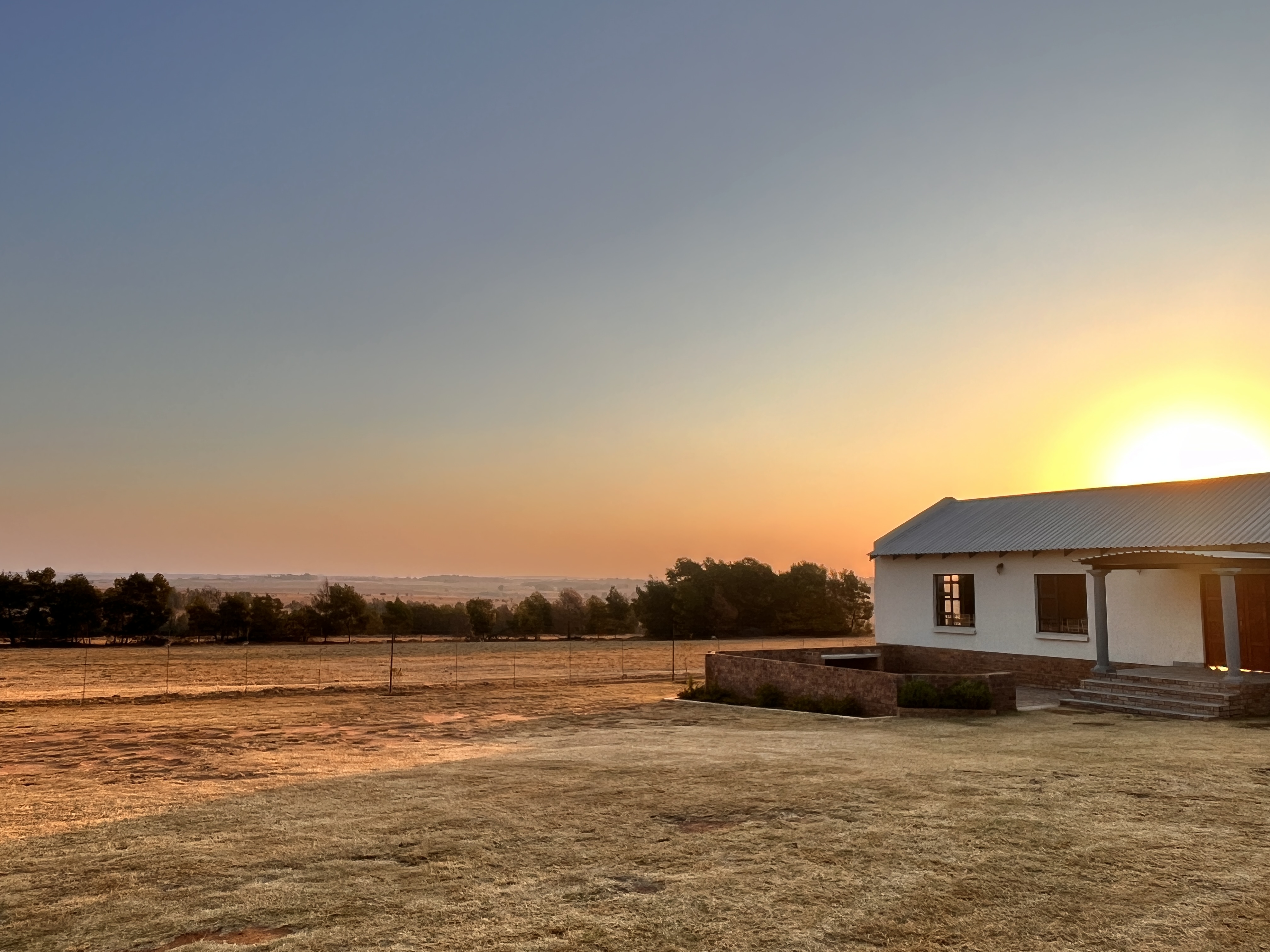 Netjiese kamer met linne